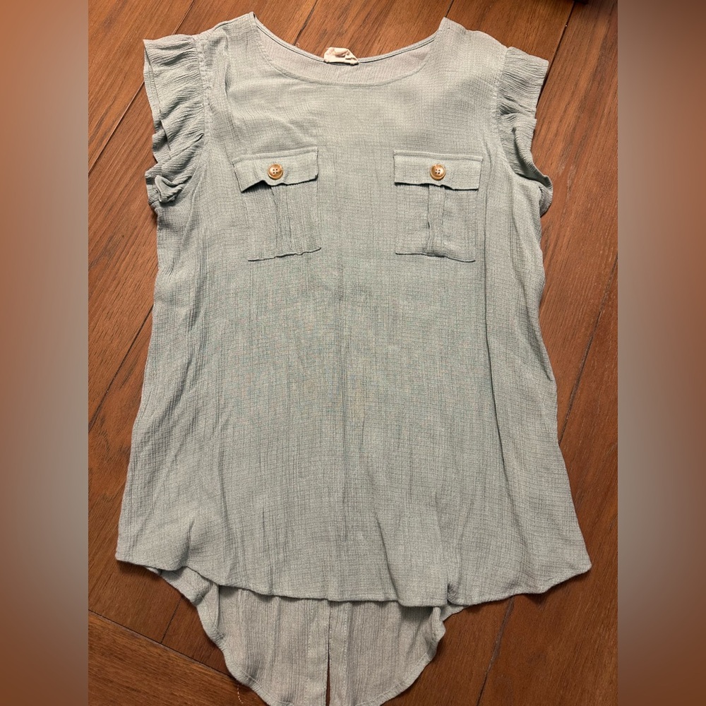 Light Green Boxy Buttoned Blouse